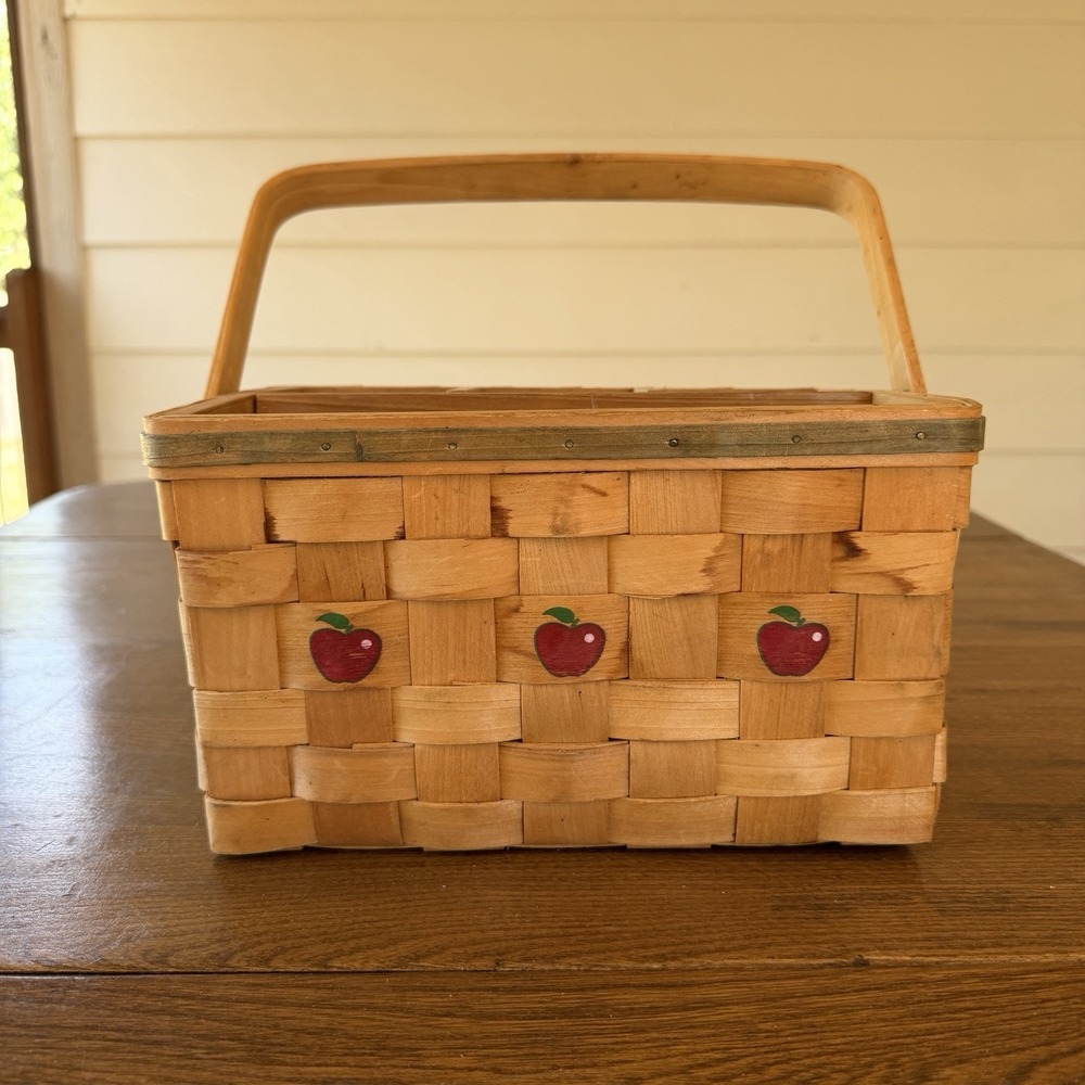 Vintage Woven Apple Silverware Basket Caddy 4 Compartment Farmhouse